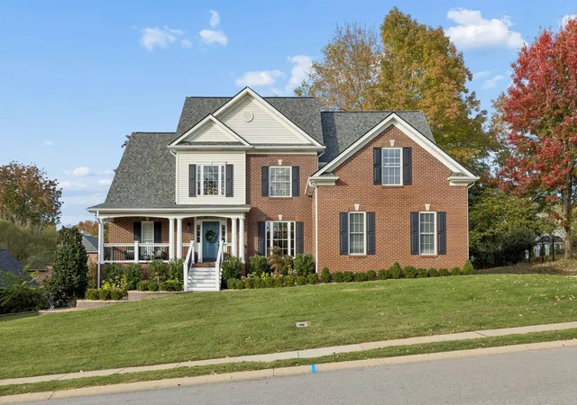 Photo 1 of Single family home for sale at 813 Brooke Valley Trce, Clarksville, TN 37043 | MLS# 3626218 | Listing updated on 2026-10-28