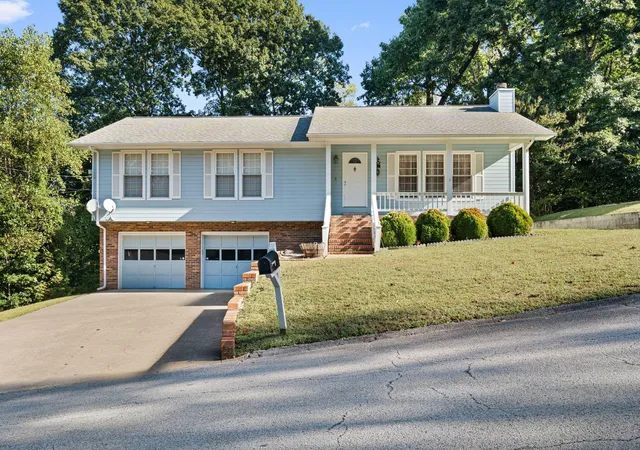 Single family home for sale at 6831 Deerwood Dr, Harrison, TN 37341 | MLS# 3623562