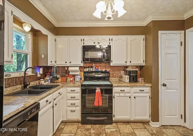 Photo 2 of Single family home for sale at 1720 Campfire Dr, Knoxville, TN 37931 | MLS# 3623596 | Listing updated on 2026-10-29