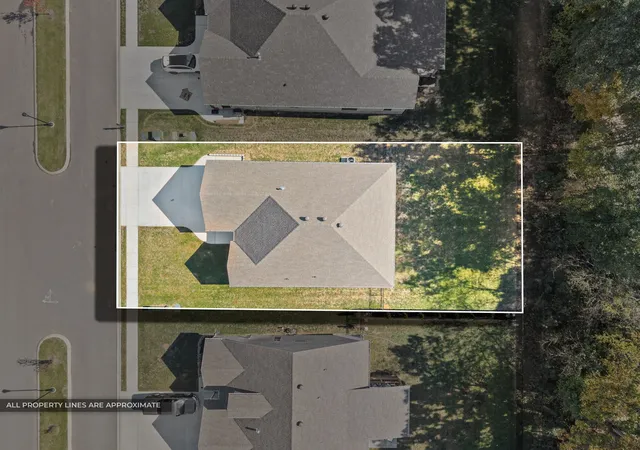 Photo 1 of Single family home for sale at 710 Southern Pine Trl, Clarksville, TN 37043 | MLS# 3628203 | Listing updated on 2026-10-29