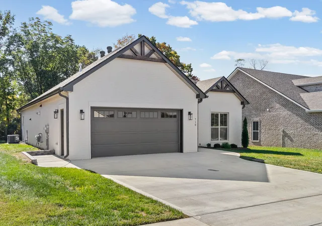 Photo 2 of Single family home for sale at 710 Southern Pine Trl, Clarksville, TN 37043 | MLS# 3628203 | Listing updated on 2026-10-29