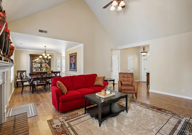 Photo 4 of Single family home for sale at 2981 Iroquois Dr, Thompsons Station, TN 37179 | MLS# 3623808 | Listing updated on 2026-10-25