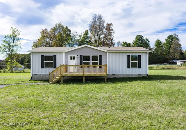 Photo 1 of Manufactured home for sale at 288 Bob Austin Rd, Crossville, TN 38571 | MLS# 3623657 | Listing updated on 2026-10-27