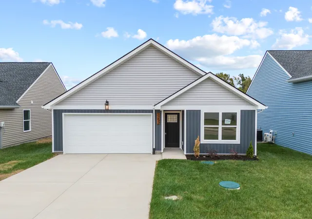 Photo 1 of Single family home for sale at 1252 E Heflin St, Cedar Hill, TN 37032 | MLS# 3624262 | Listing updated on 2026-10-23