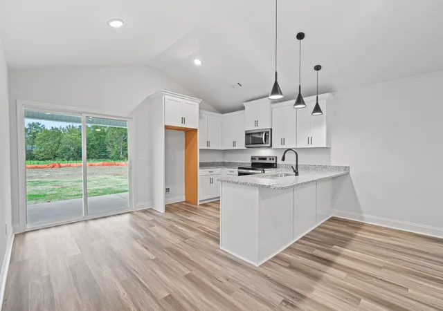 Photo 4 of Single family home for sale at 1252 E Heflin St, Cedar Hill, TN 37032 | MLS# 3624262 | Listing updated on 2026-10-23