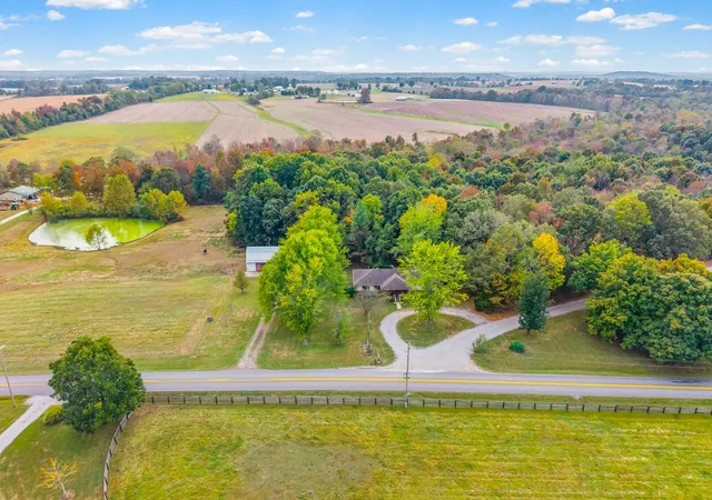 Photo 1 of Single family home for sale at 1647 Poole Ml Rd, Crofton, KY 42217 | MLS# 3623691 | Listing updated on 2026-10-21