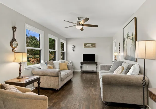 Photo 2 of Single family home for sale at 401 Mitchell Ave, Smyrna, TN 37167 | MLS# 3623739 | Listing updated on 2026-10-23