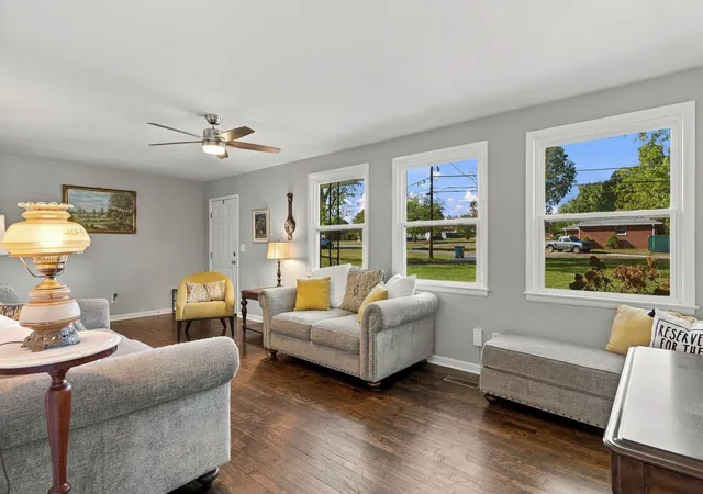 Photo 3 of Single family home for sale at 401 Mitchell Ave, Smyrna, TN 37167 | MLS# 3623739 | Listing updated on 2026-10-23