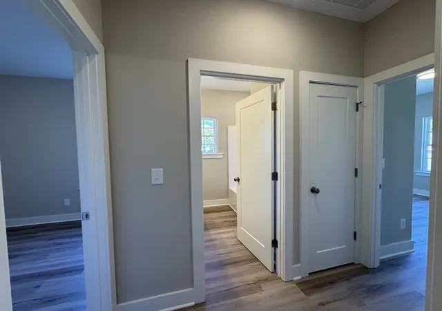 Photo 3 of Single family home for sale at 79 Spring House Dr, Manchester, TN 37355 | MLS# 3623780 | Listing updated on 2026-10-23