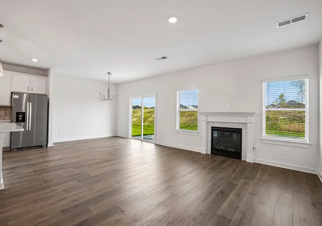Photo 3 of Single family home for sale at 276 Astoria Dr, Hendersonville, TN 37075 | MLS# 3623769 | Listing updated on 2026-10-21