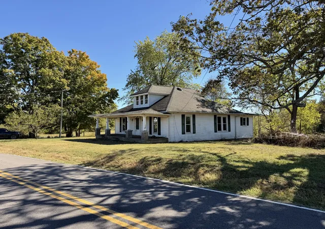 Photo 1 of Single family home for sale at 4030 Armstrong Rd, Springfield, TN 37172 | MLS# 3623766 | Listing updated on 2026-10-27