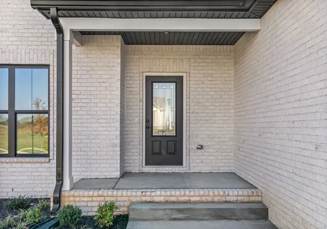 Photo 4 of Single family home for sale at 730 Southern Pine Trl, Clarksville, TN 37043 | MLS# 3628209 | Listing updated on 2026-10-29