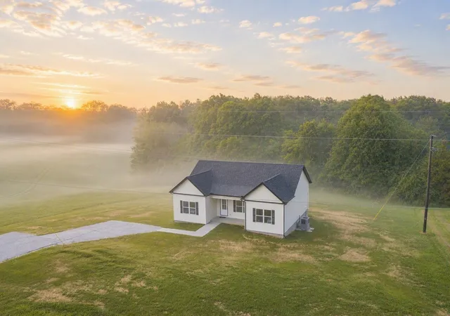 Single family home for sale at 831 Wells Rd, Dickson, TN 37055 | MLS# 3624238