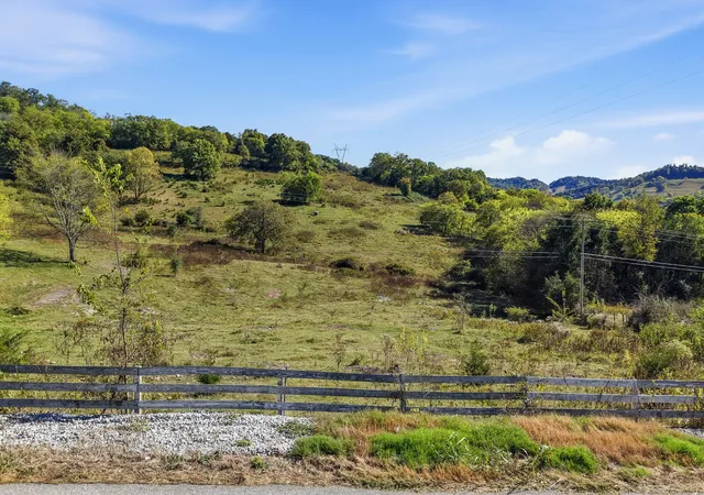 Photo 2 of House for sale at 0 Sullivans Bnd Rd, Elmwood, TN 38560 | MLS# 3623804 | Listing updated on 2026-10-21