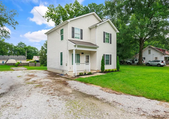 Photo 1 of Single family home for sale at 110 Clark St #A & B, Mc Minnville, TN 37110 | MLS# 3623990 | Listing updated on 2026-10-22