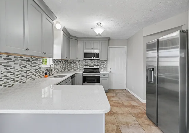Photo 3 of Single family home for sale at 105 Cataract Dr, Murfreesboro, TN 37129 | MLS# 3627288 | Listing updated on 2026-10-28