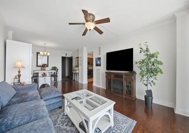 Photo 4 of Condo for sale at 1131 Stringers Ridge Rd #11A, Chattanooga, TN 37405 | MLS# 3623940 | Listing updated on 2026-10-22