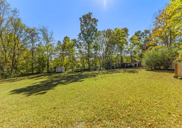 Photo 3 of Manufactured home for sale at 2525 Lockertsville Rd, Ashland City, TN 37015 | MLS# 3624060 | Listing updated on 2026-10-23