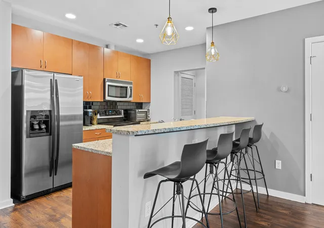 Photo 2 of Condo for sale at 301 Demonbreun St #809, Nashville, TN 37201 | MLS# 3624252 | Listing updated on 2026-10-25
