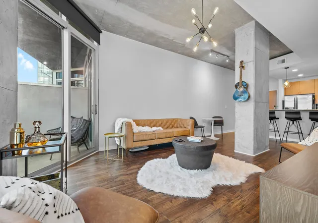 Photo 3 of Condo for sale at 301 Demonbreun St #809, Nashville, TN 37201 | MLS# 3624252 | Listing updated on 2026-10-25