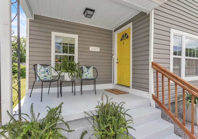 Single family home for sale at 1617 Dr Db Todd Jr Blvd, Nashville, TN 37208 | MLS# 3623972