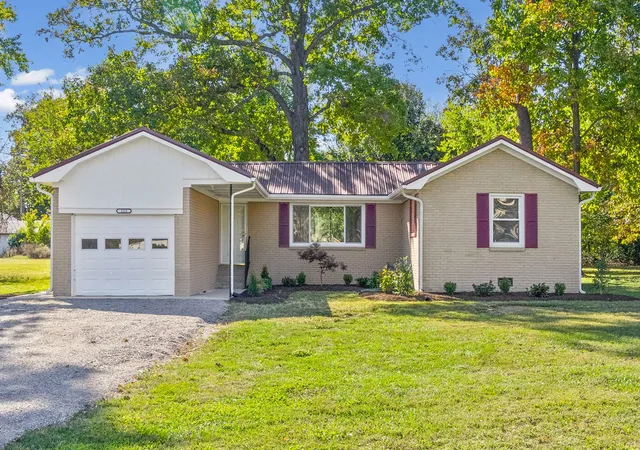 Photo 1 of Single family home for sale at 123 Poole Ml Rd, Crofton, KY 42217 | MLS# 3624133 | Listing updated on 2026-10-22