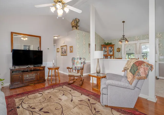 Photo 4 of Single family home for sale at 5123 E Division St, Mount Juliet, TN 37122 | MLS# 3627387 | Listing updated on 2026-10-30