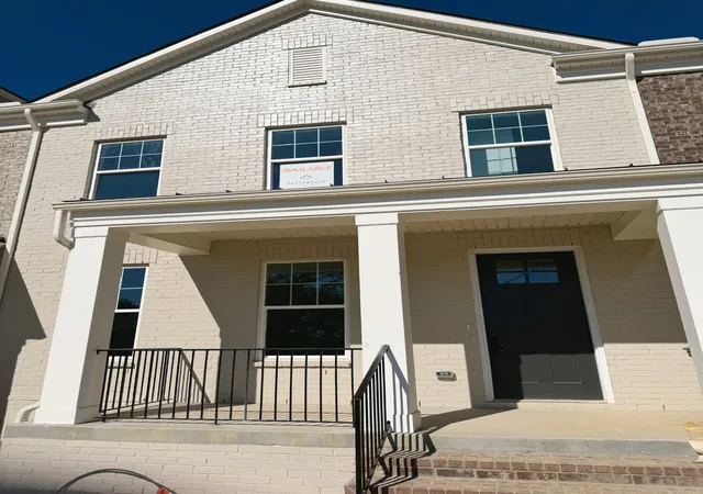 Photo 2 of Townhouse for sale at 318 Gathering Walk #Bel-Int, Mount Juliet, TN 37122 | MLS# 3624089 | Listing updated on 2026-10-30