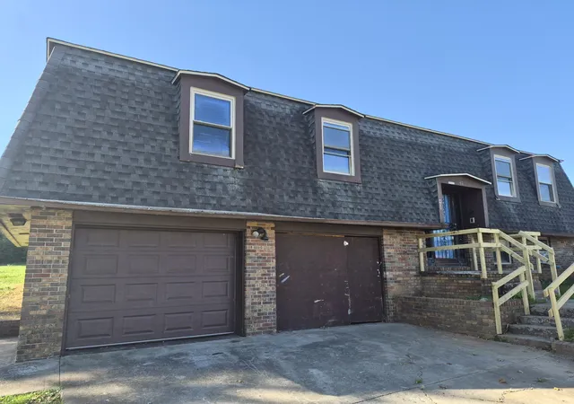 Photo 1 of Single family home for sale at 411 Kildare Dr, Jefferson City, TN 37760 | MLS# 3624183 | Listing updated on 2026-10-22