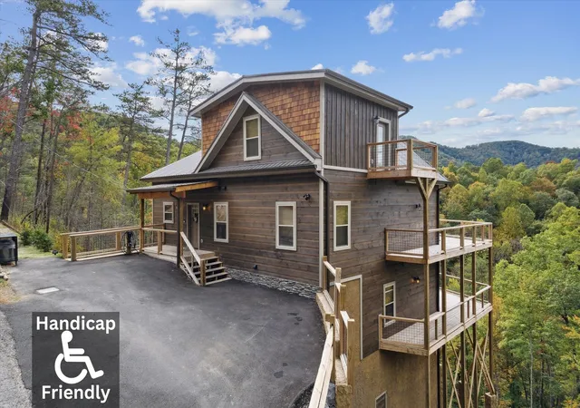 Single family home for sale at 3204 Stepping Stone Dr, Sevierville, TN 37862 | MLS# 3624146