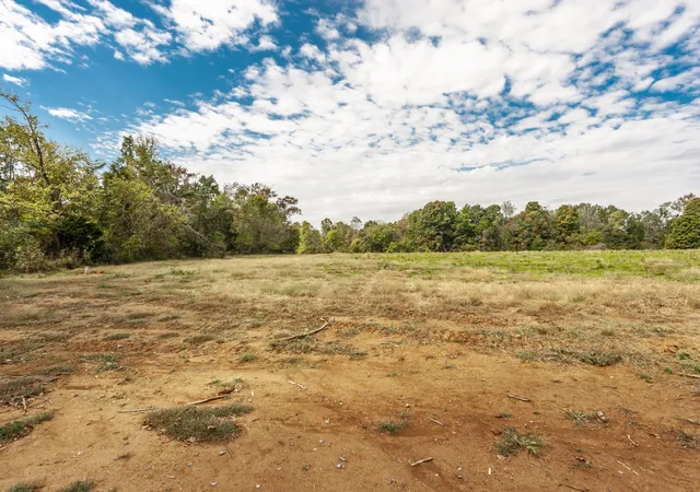 Photo 2 of Land for sale at 577 Highland Rd, Westmoreland, TN 37186 | MLS# 3626774 | Listing updated on 2026-10-26