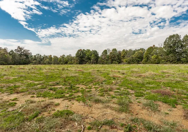Photo 2 of Land for sale at 585 Highland Rd, Westmoreland, TN 37186 | MLS# 3626764 | Listing updated on 2026-10-26