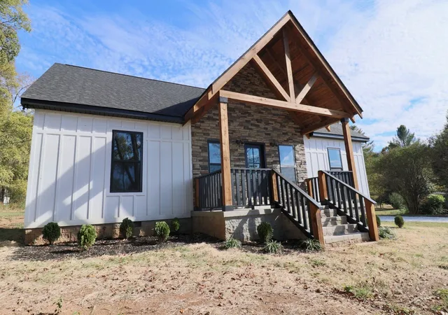 Photo 2 of Single family home for sale at 4983 Stella Rd, Prospect, TN 38477 | MLS# 3628559 | Listing updated on 2026-10-29