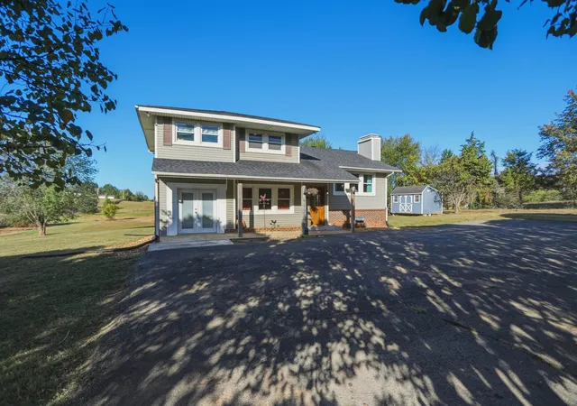 Photo 1 of Single family home for sale at 5430 Wills Rd, Cross Plains, TN 37049 | MLS# 3624212 | Listing updated on 2026-10-25