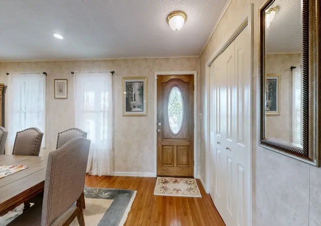 Photo 1 of Single family home for sale at 3350 Elkhorn Rd, Paris, TN 38242 | MLS# 3624272 | Listing updated on 2026-10-22