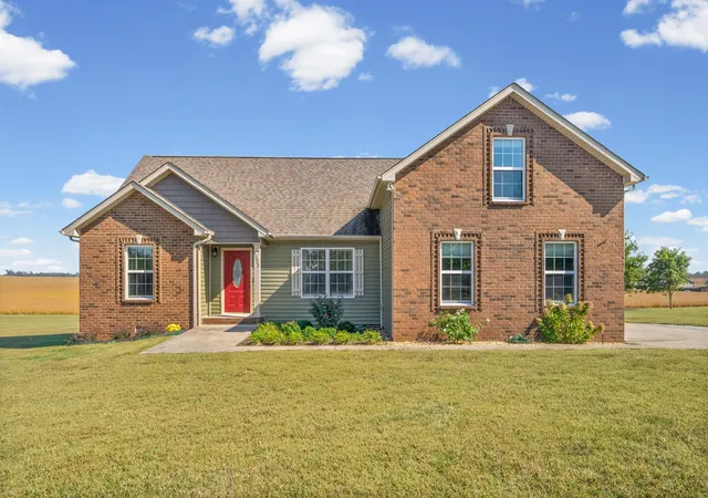 Photo 1 of Single family home for sale at 1222 Mason Ln, Pembroke, KY 42266 | MLS# 3624216 | Listing updated on 2026-10-22