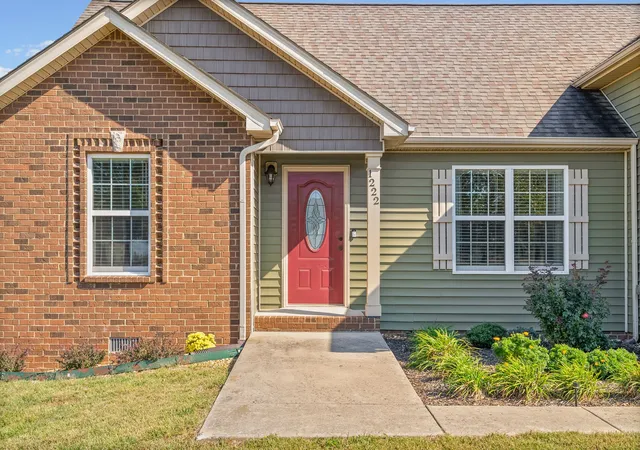 Photo 3 of Single family home for sale at 1222 Mason Ln, Pembroke, KY 42266 | MLS# 3624216 | Listing updated on 2026-10-22