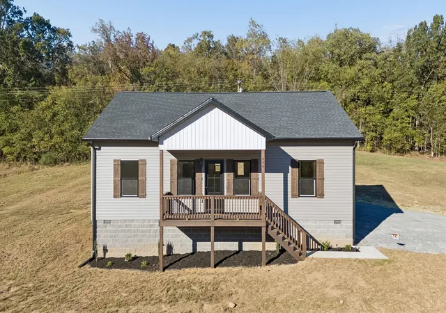 Photo 1 of Single family home for sale at 990 Wartrace Hwy, Pleasant Shade, TN 37145 | MLS# 3624444 | Listing updated on 2026-10-23