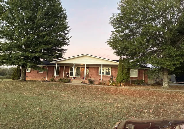 Photo 1 of Single family home for sale at 2015 Gene Underwood Rd, Eagleville, TN 37060 | MLS# 3624247 | Listing updated on 2026-10-22