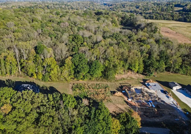 Photo 2 of Land for sale at 1271 Gholson Rd, Clarksville, TN 37043 | MLS# 3624288 | Listing updated on 2026-10-25