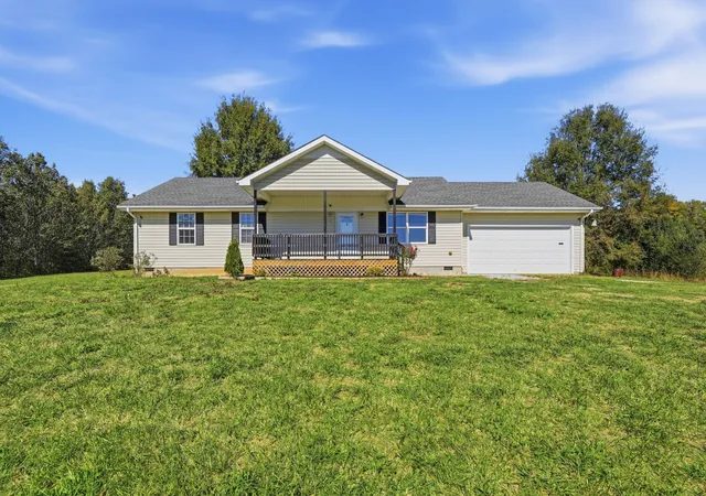 Photo 1 of Single family home for sale at 202 Jenkins Ln, Mc Minnville, TN 37110 | MLS# 3624372 | Listing updated on 2026-10-29
