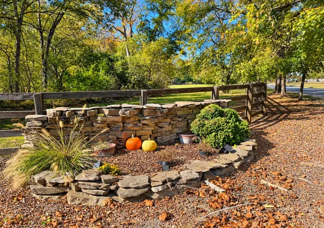 Photo 1 of Single family home for sale at 367 Fry Branch Rd, Lynnville, TN 38472 | MLS# 3627419 | Listing updated on 2026-10-27