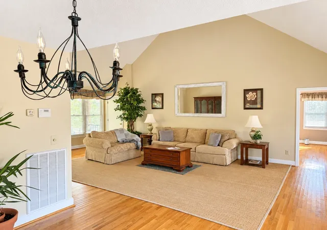 Photo 4 of Single family home for sale at 367 Fry Branch Rd, Lynnville, TN 38472 | MLS# 3627419 | Listing updated on 2026-10-27