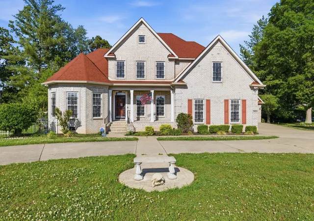 Photo 1 of Single family home for sale at 1823 Se Broad St, Murfreesboro, TN 37130 | MLS# 3624512 | Listing updated on 2026-10-23