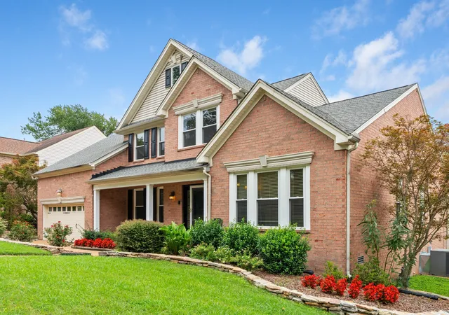 Photo 2 of Single family home for sale at 5208 Cochran Dr, Nashville, TN 37220 | MLS# 3626233 | Listing updated on 2026-10-23