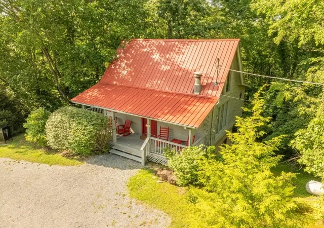 Single family home for sale at 3570 Olde Tyme Way, Sevierville, TN 37862 | MLS# 3624411