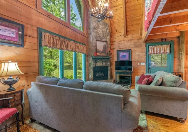 Photo 2 of Single family home for sale at 3570 Olde Tyme Way, Sevierville, TN 37862 | MLS# 3624411 | Listing updated on 2026-10-23