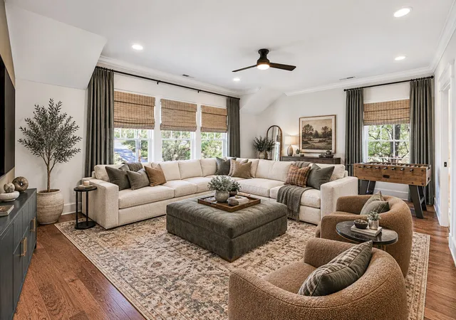 Photo 2 of Single family home for sale at 3433b 33rd Avenue S, Nashville, TN 37212 | MLS# 3626263 | Listing updated on 2026-10-26