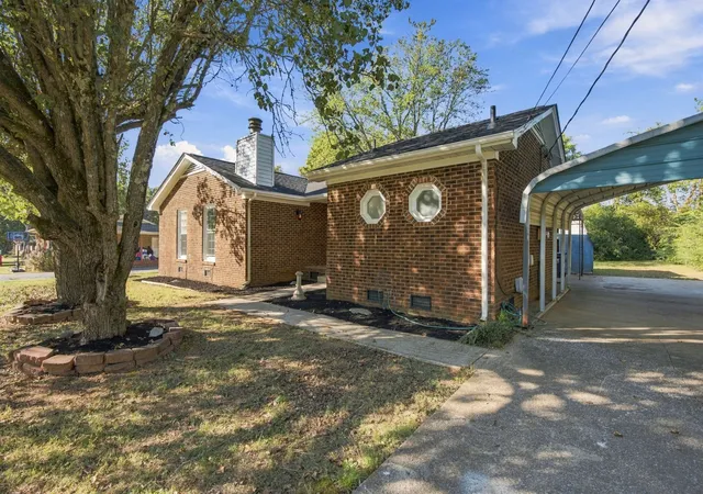 Photo 3 of Single family home for sale at 2662 Cotton Ct, Murfreesboro, TN 37129 | MLS# 3624392 | Listing updated on 2026-10-23