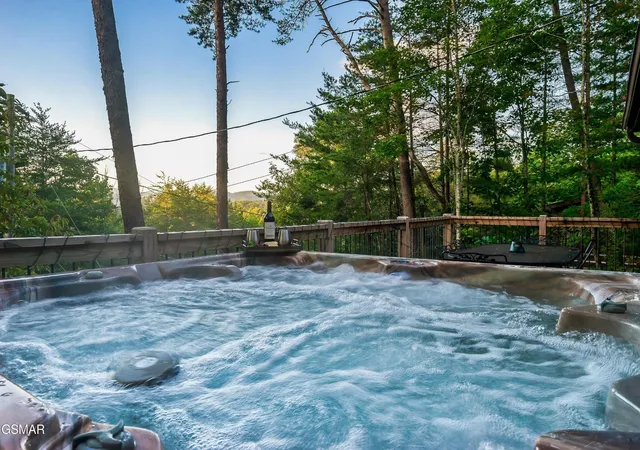 Photo 2 of Single family home for sale at 2304 Summer Ln, Sevierville, TN 37876 | MLS# 3624376 | Listing updated on 2026-10-23